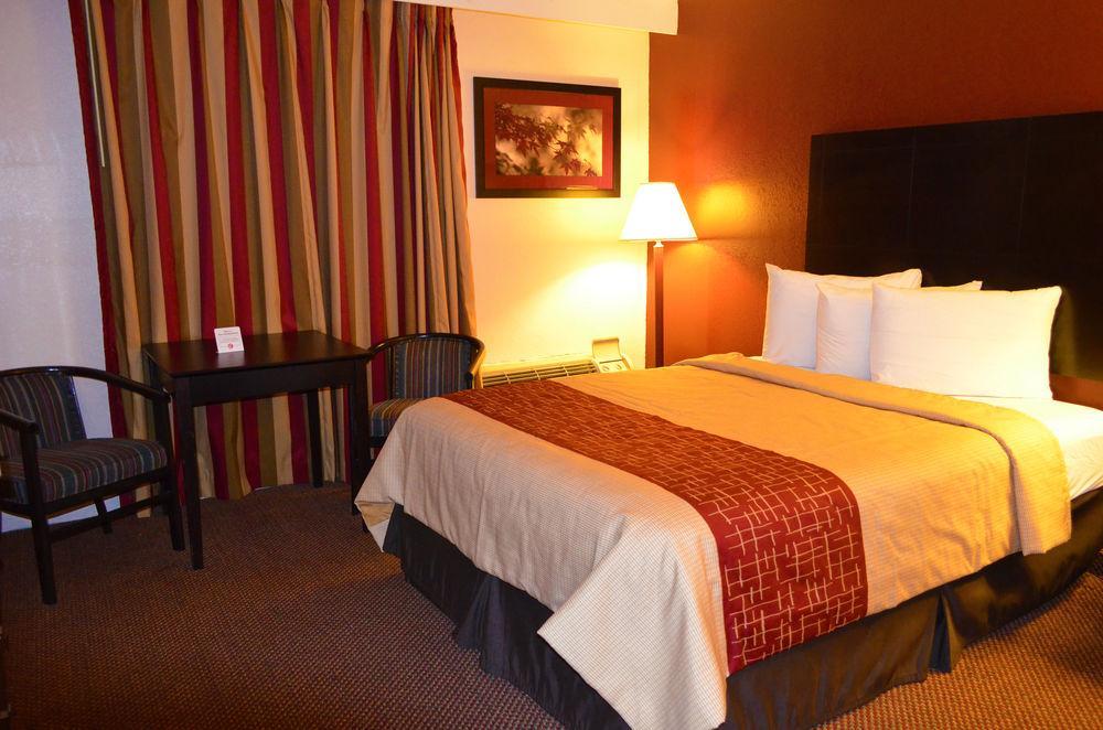Red Roof Inn Lumberton Eksteriør billede