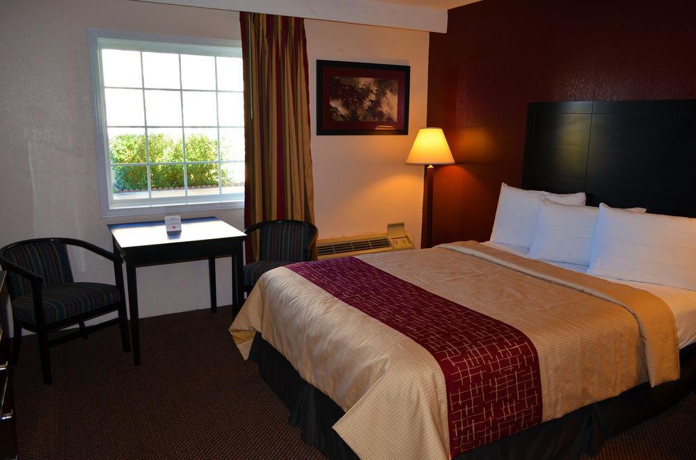 Red Roof Inn Lumberton Eksteriør billede